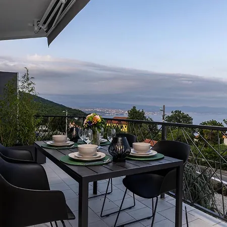 Villa Adriatic, Apartment Chiara With Sea View And Heated Swimming Pool, Free Private Parking, Icici Exterior photo