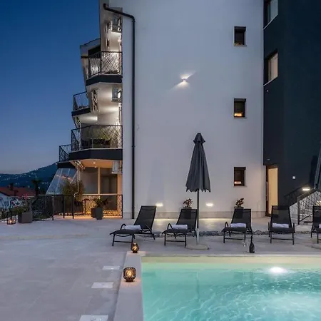 Villa Adriatic, Apartment Chiara With Sea View And Heated Swimming Pool, Free Private Parking, Icici Exterior photo